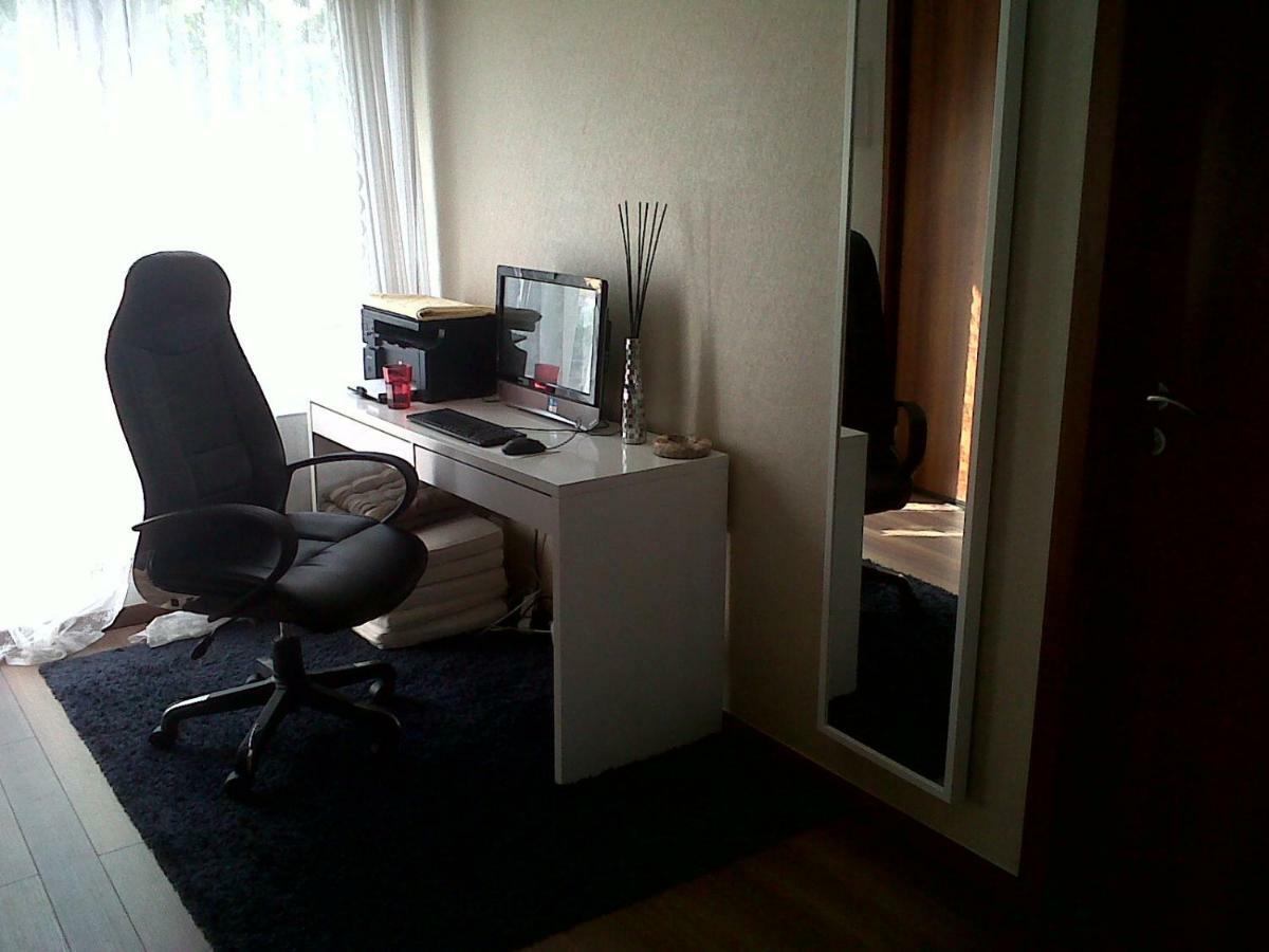 Walnut Apartment With Sauna And Pond Topoľčany Zewnętrze zdjęcie